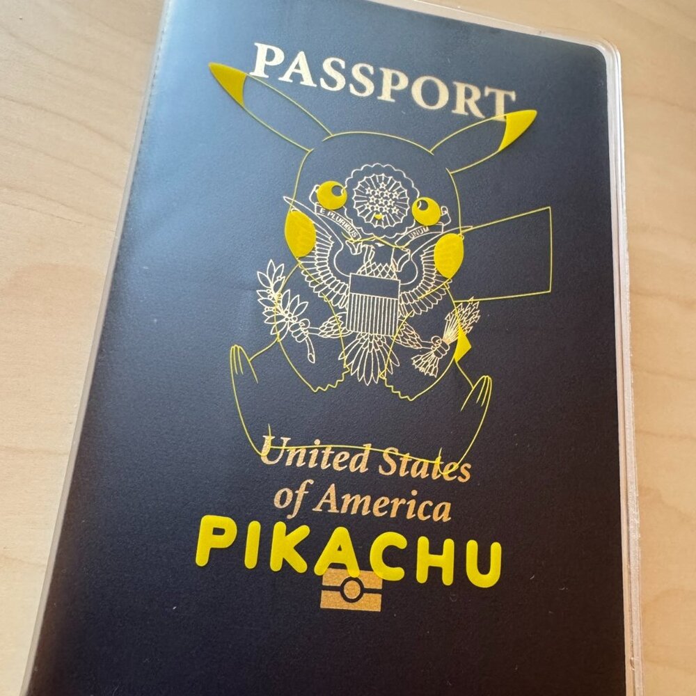 Pokemon Passport Cover Sitting Pikachu Clear US Japan Passport Cover Nintendo